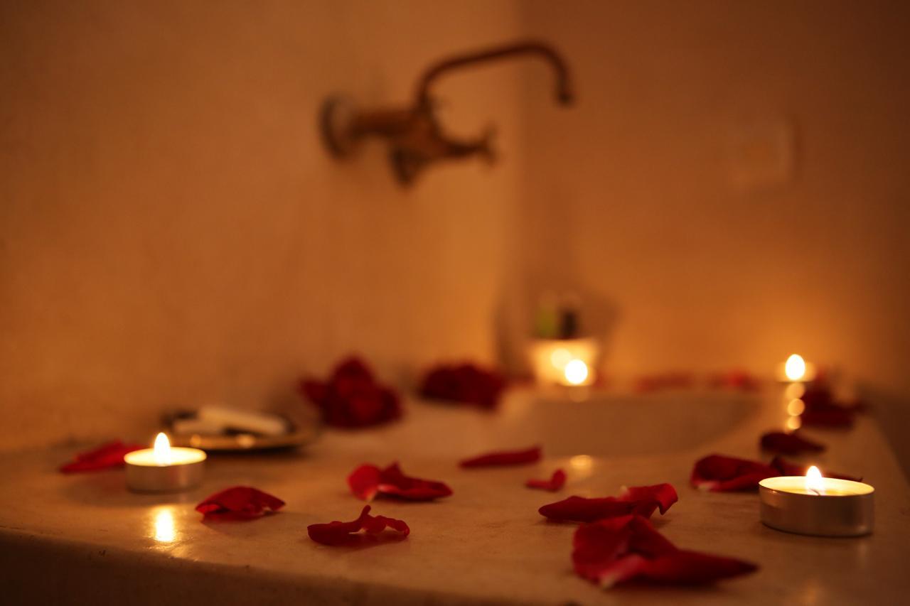 Riad White Flowers Marrakesh Exterior photo